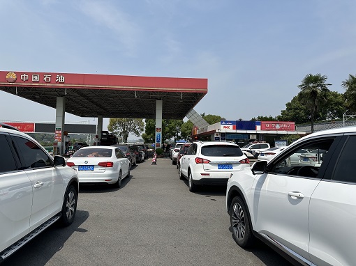 中路能源公司“五一節(jié)”全力保供 服務(wù)創(chuàng)效.jpg 中路能源公司“五一節(jié)”全力保供 服務(wù)創(chuàng)效.jpg